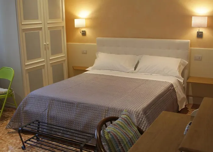 I Propilei Di San GirolamoBed and Breakfast